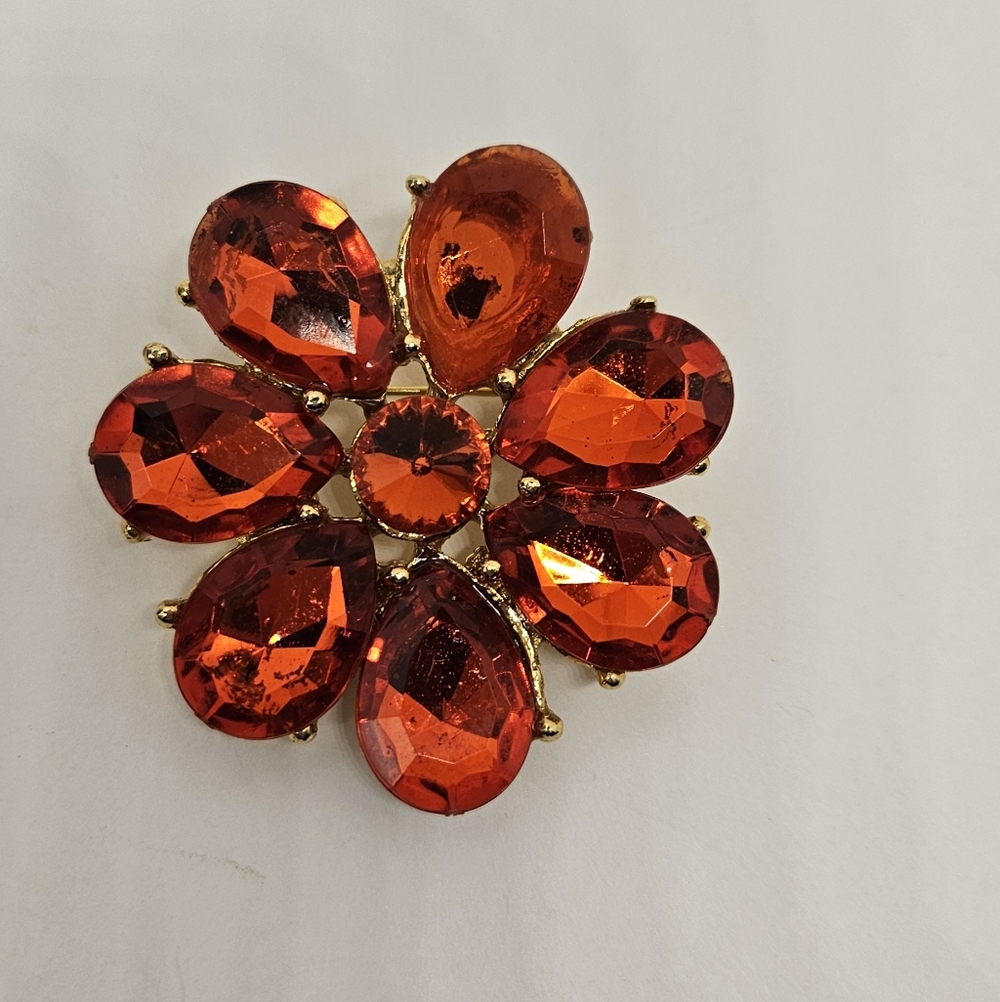 Flower Shaped Brooch Pin Orange Red Glass Vintage Spring Summer
